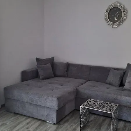 منزل للإقامة Eliada توزلا
